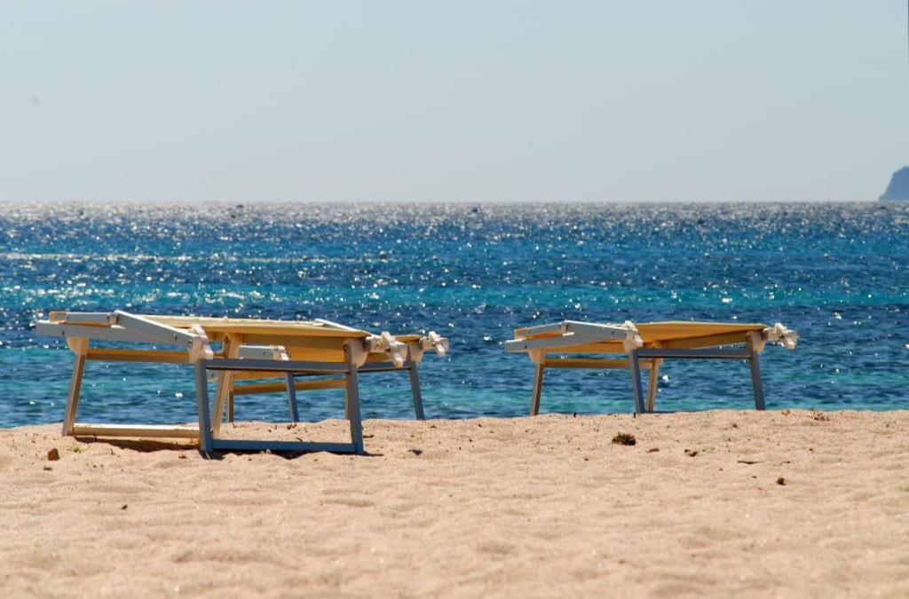 Hotel Le Sirene Portisco Zewnętrze zdjęcie